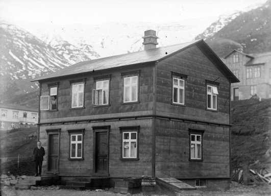 67_h1-019.jpg