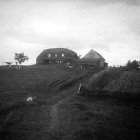 Tillaga: Útnirðingsstaðir á Völlum, skamt frá Egilsstöpum.