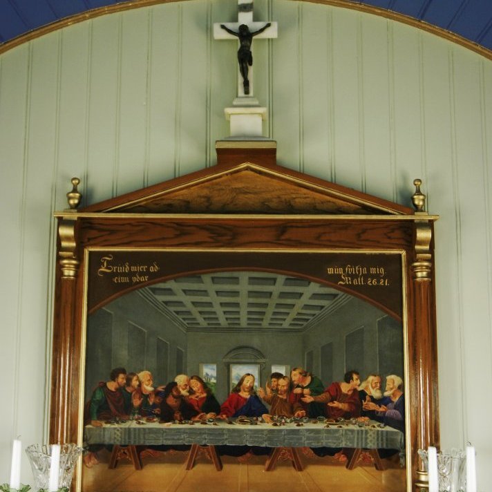 Altaristafla Miðgarðakirkju eftir Arngrím Gíslason, málara. Myndefnið er síðastakvöldmáltíðin eftir Leonardo Da Vinci. Úr Grímseyjarsafni Helga Daníelssonar og Friðþjófs Helgasonar.