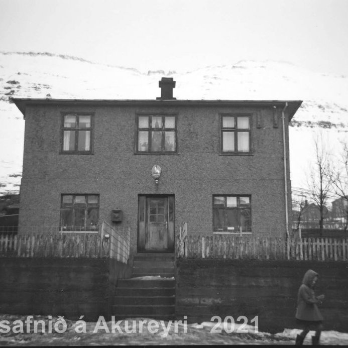 24. Þekkir þú… staðinn, fólkið, tilefnið eða árið? Sendu okkur póst minjasafnid@minjasafnid.is