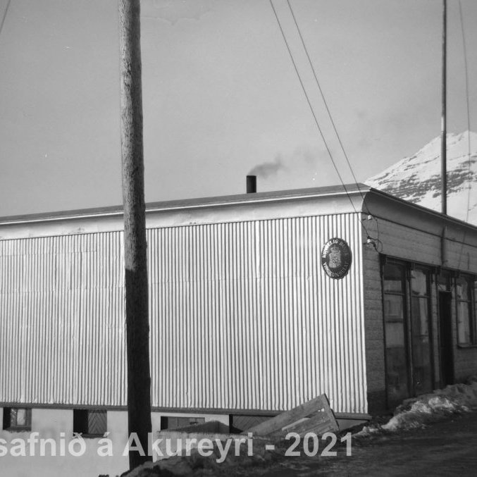 35.  Seyðisfjörður eða Neskaupstaður.
Þekkir þú… staðinn, fólkið, tilefnið eða árið? Sendu okkur póst minjasafnid@minjasafnid.is