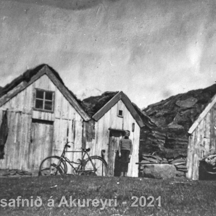 55. Þekkir þú… staðinn, fólkið, tilefnið eða árið? Sendu okkur póst minjasafnid@minjasafnid.is