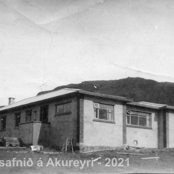 89. Þekkir þú… staðinn, fólkið, tilefnið eða árið? Sendu okkur póst minjasafnid@minjasafnid.is