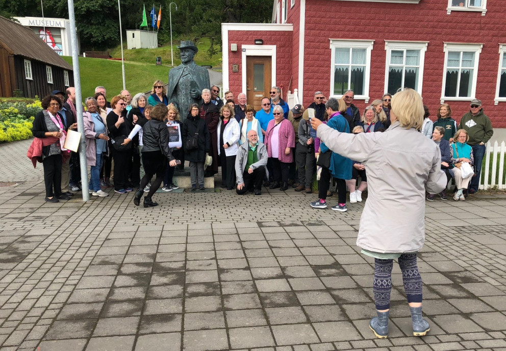 Metropolitan Flute Orchestra