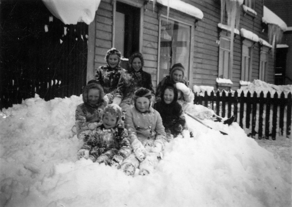 Fyrsti vetrardagur opið 12-16